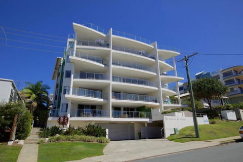 Aspire Unit 7 16 Orvieto Terrace Kings Beach QLD 4551 - Pubs and Clubs 0