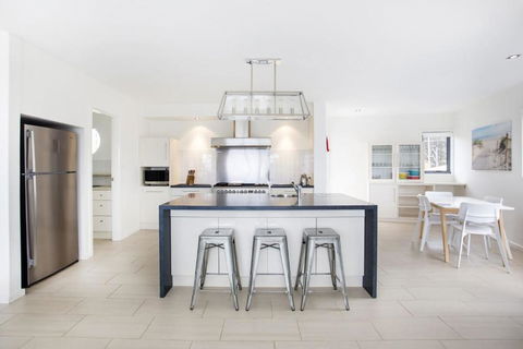 Atlantas - Pubs and Clubs 1