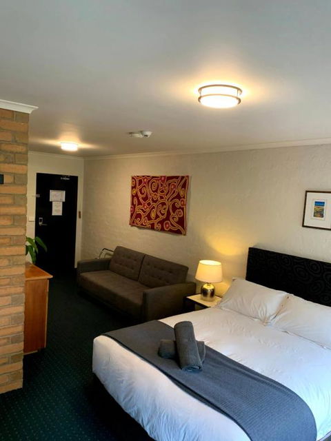 Attunga Alpine Lodge & Apartments - Pubs and Clubs 4