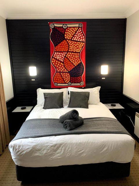 Attunga Alpine Lodge & Apartments - Pubs and Clubs 1