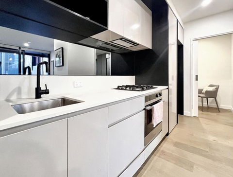 Aura On Lonsdale - Pubs and Clubs 2