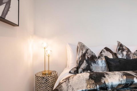 Australia 108 Palazzo Glam Luxury Apt Near Crown - Pubs and Clubs 4