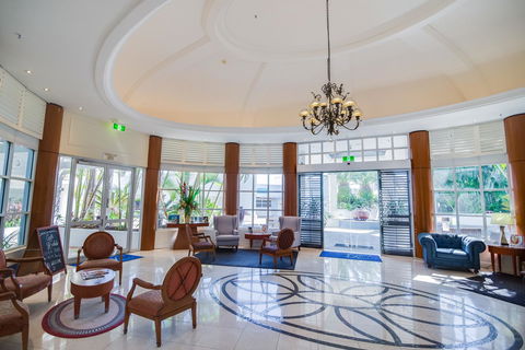 Bel Air On Broadbeach - Official - Pubs and Clubs 2