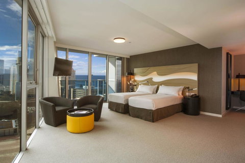 Hilton Surfers Paradise Hotel & Residences - Pubs and Clubs 8
