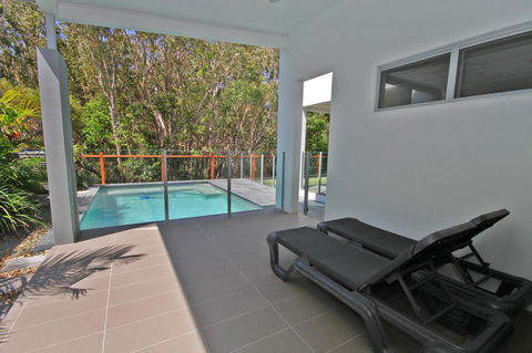 48 Boardrider Crescent, Mt Coolum - Pet Friendly, WiFi, Linen Incl. 500 BOND - Pubs and Clubs 12