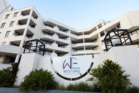 West End Central Apartments - Go Out 20