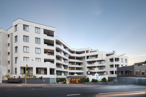 West End Central Apartments - Go Out 31