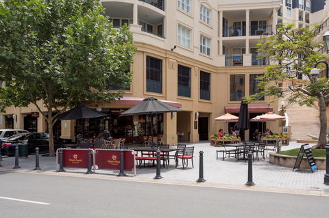 The Residences@Hillside - Go Out 17