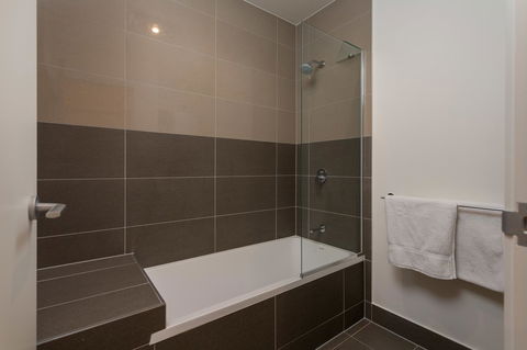 The Residences@Hillside - Go Out 12