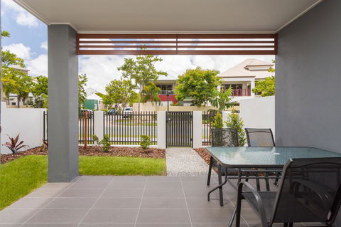 The Residences@Hillside - Go Out 15