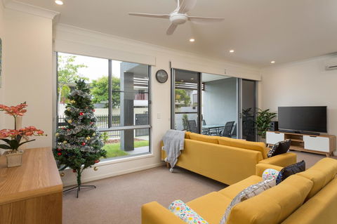The Residences@Hillside - Go Out 3