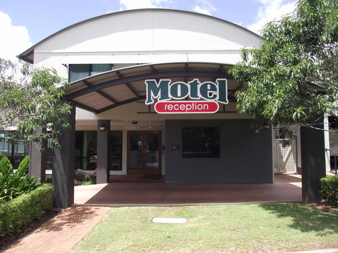 Eastgate On The Range Motel - Pubs and Clubs 18