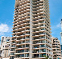 Spectrum Holiday Apartments - Pubs and Clubs