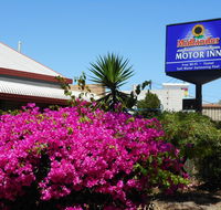 Midlander Motor Inn - Go Out