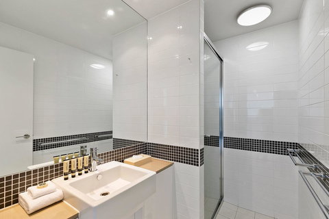 Akama Resort - Pubs and Clubs 14