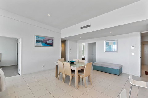 Akama Resort - Pubs and Clubs 29