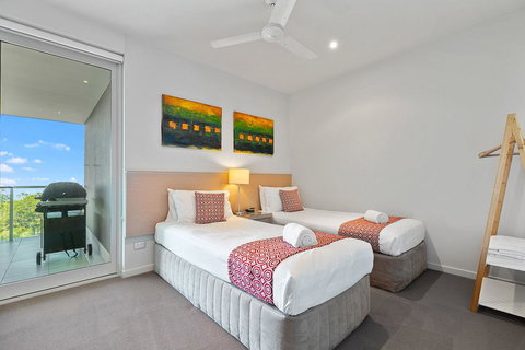 Akama Resort - Pubs and Clubs 13