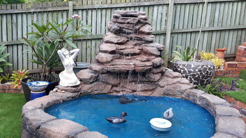 Private Apartment With Scenic Gardens - Pubs and Clubs 15