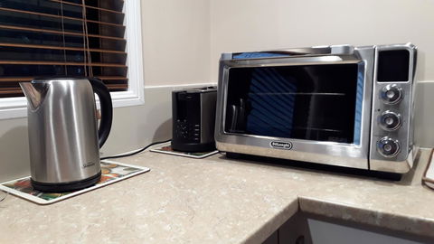 Private Apartment With Scenic Gardens - Pubs and Clubs 13