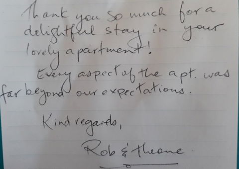 Private Apartment With Scenic Gardens - Pubs and Clubs 10