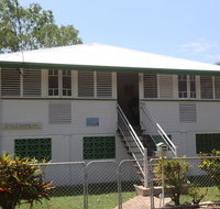 Daggoombah Holiday Home Magnetic Island - Pubs and Clubs