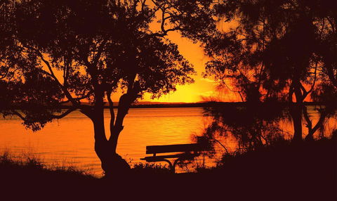 Great Views, Ground Floor Unit Clearview Apartments South Esplande, Bongaree - Pubs and Clubs 10