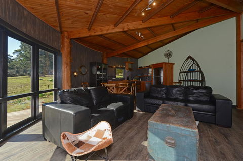 Taylors Bay Cottage - Go Out 5
