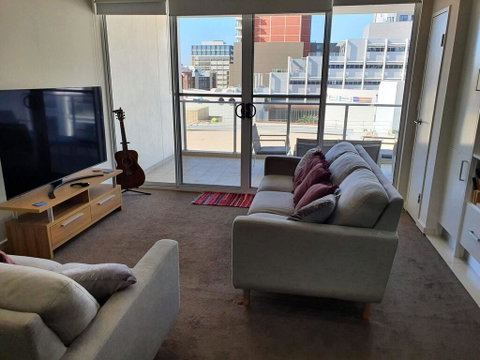 (just Listed) Bolton St 1br 350m Walk To Newcastle Beach +++ Wifi End Eand - Go Out 1