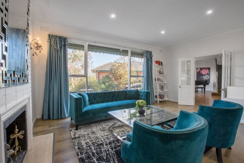 , , , Alice Wonderland, , ,  In 4 Beds House - Go Out 0
