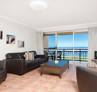 10T Beachfront Apartments - Pubs and Clubs