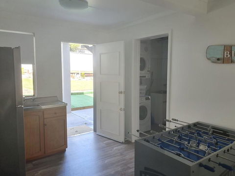 12 Cooloola Drive - Family Home, Close To Beach, Pet Friendly - Go Out 0