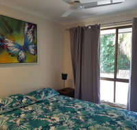 13 Coora Court - Sleeps 6 pool air con pets - Go Out
