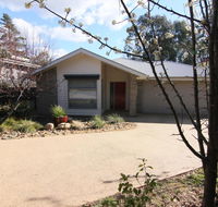 19 Georgian Court - Pubs and Clubs