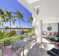 19 Noosa Pacific - Pubs and Clubs