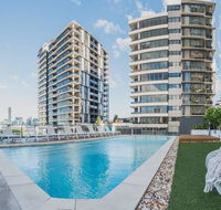 2 Bed Brisbane Resort Apartment - Pubs and Clubs