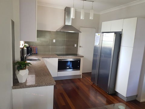 2 Bedroom Cottage - Go Out 2
