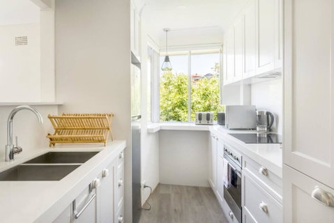 2 Bedroom Luxury Apt On Balmoral Beach - Go Out 3
