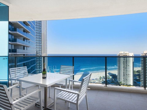 2 Bedroom Ocean View 27 Floors Above H-Residences - Pubs and Clubs 0
