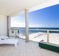 2/141A Soldiers Point Road - large waterfront duplex across from the bowling club - Go Out