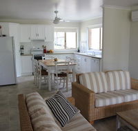 2/51 Carlo Road - Rainbow Beach - Go Out