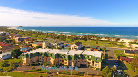 20 Kingsway 3 Bedroom Holiday Apartment - Go Out 1