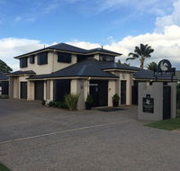 21 on Hursley Motel Apartments - Pubs and Clubs