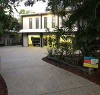 25 Naiad Court - Rainbow Shores The Ultimate Beachside Executive Property Air conditioned - Go Out