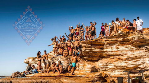 Cable Beach Backpackers - Pubs and Clubs 1