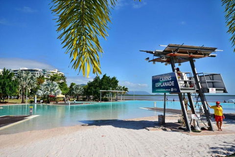 Cairns Esplanade Vacation In Stylish Watermark - Pubs and Clubs 4