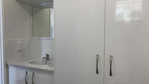 Calm Waters Unit 11 - Pubs and Clubs 4