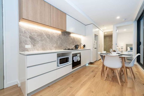 Calming Urban Oasis - Pubs and Clubs 2