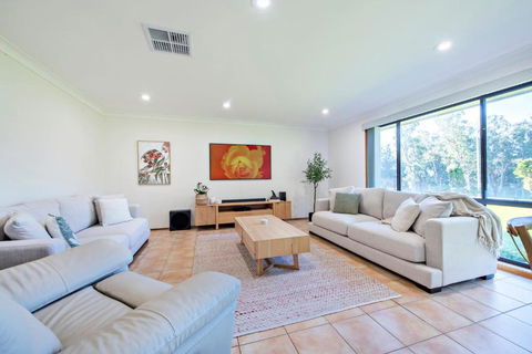 Cameron Glen - Rural Entertainer, Tennis Court - Pubs and Clubs 1