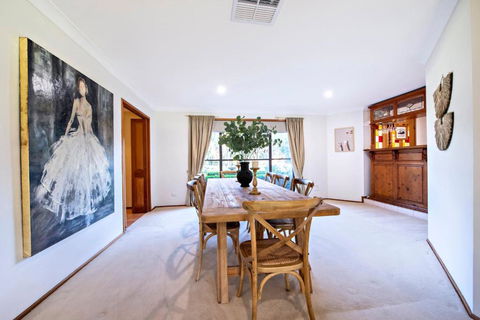 Cameron Glen - Rural Entertainer, Tennis Court - Pubs and Clubs 2