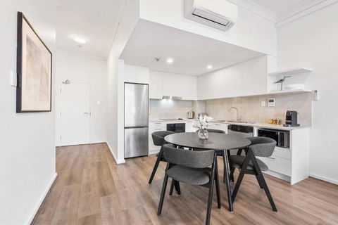 Camperdown Cozy Corner 9 - Pubs and Clubs 4